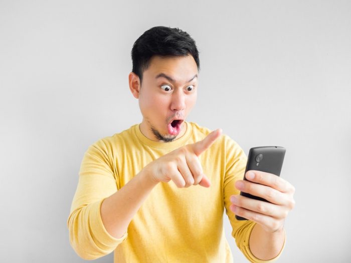 Install apps ini