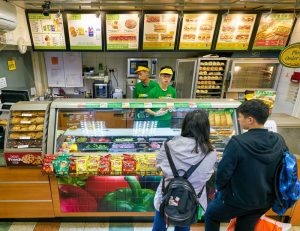 Kisah Jatuh Bangun Restoran Subway - Majalah Labur